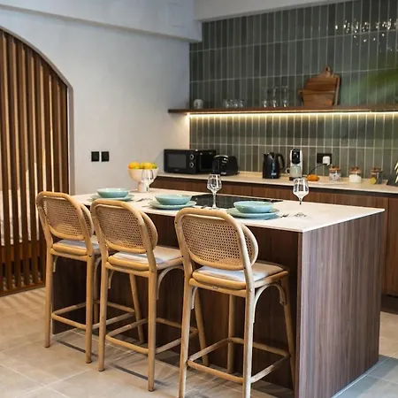 Apartman Stylish Designer Oasis In The Heart Of St Julians San Ġiljan