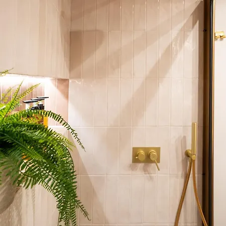 Apartman Stylish Designer Oasis In The Heart Of St Julians