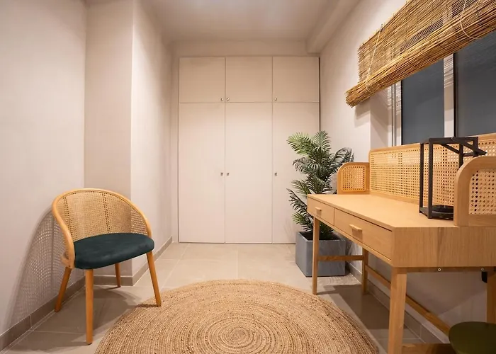 Stylish Designer Oasis In The Heart Of St Julians *